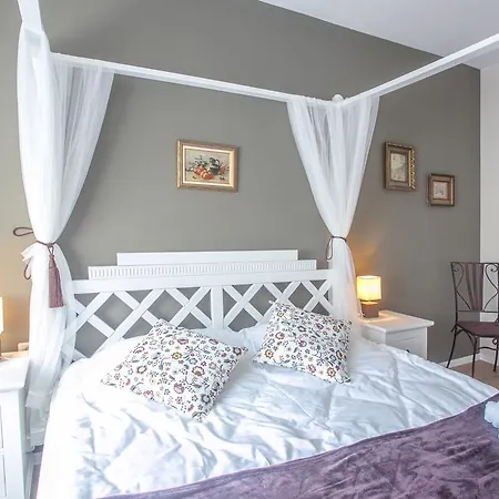 Park By Urbanesq 公寓 *