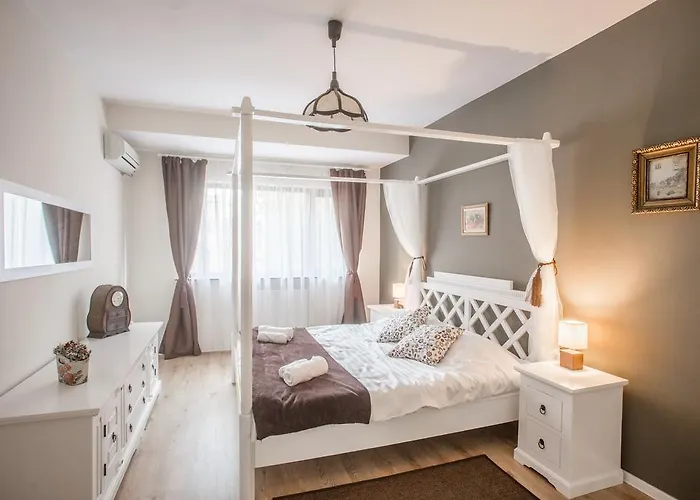 Park By Urbanesq Apartamento *